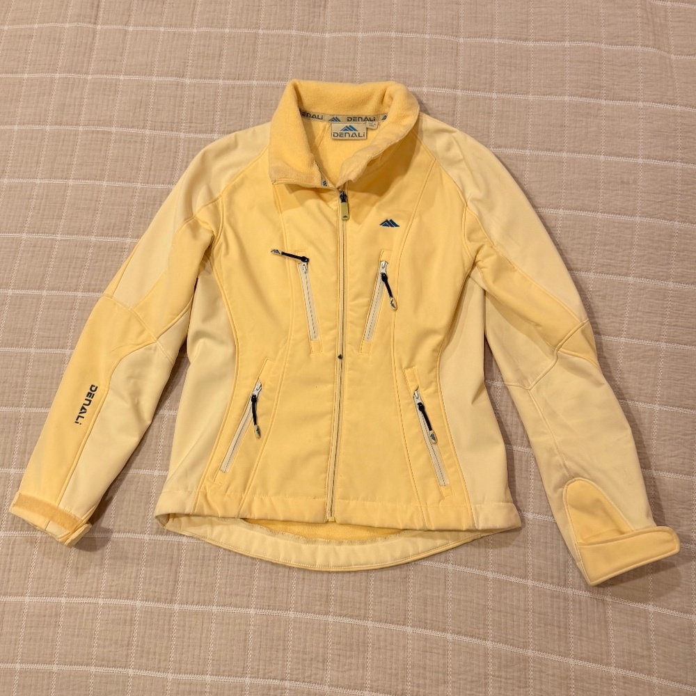 Denali Yellow Softshell Zip-Up Jacket – XS